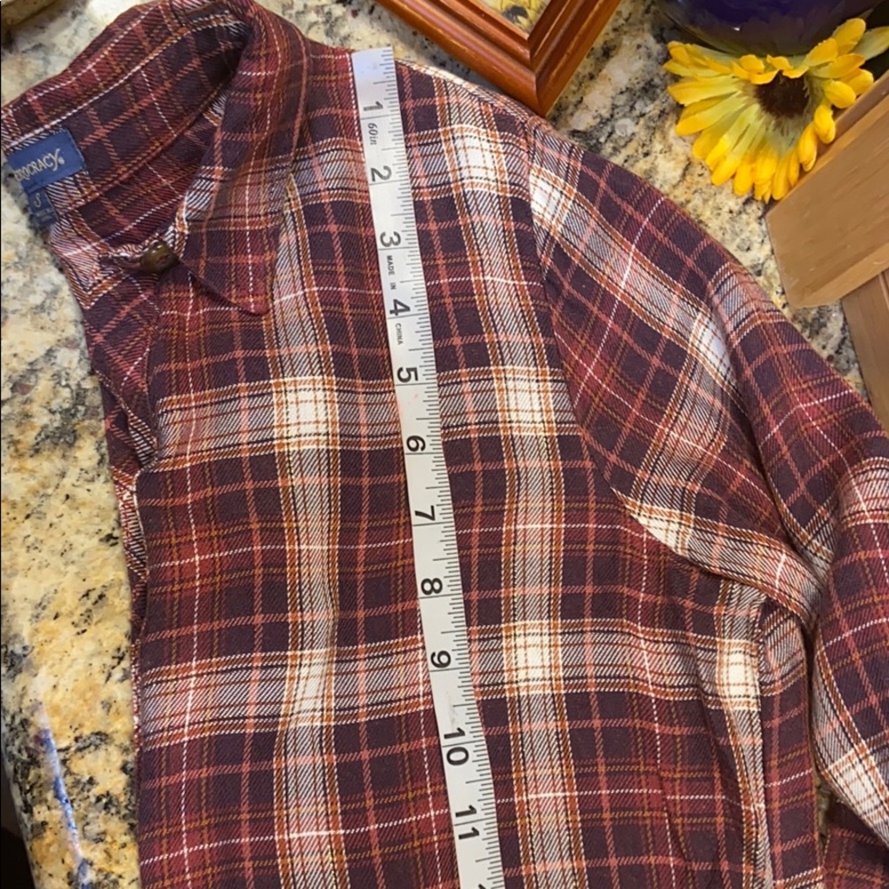Democracy maroon plaid button up small Guc fit medium - Picture 12 of 16
